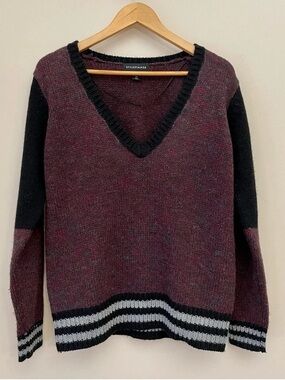 STYLESTALKER Longsleeve Knit Burgundy Black Colourblock Vneck Pullover Sweater